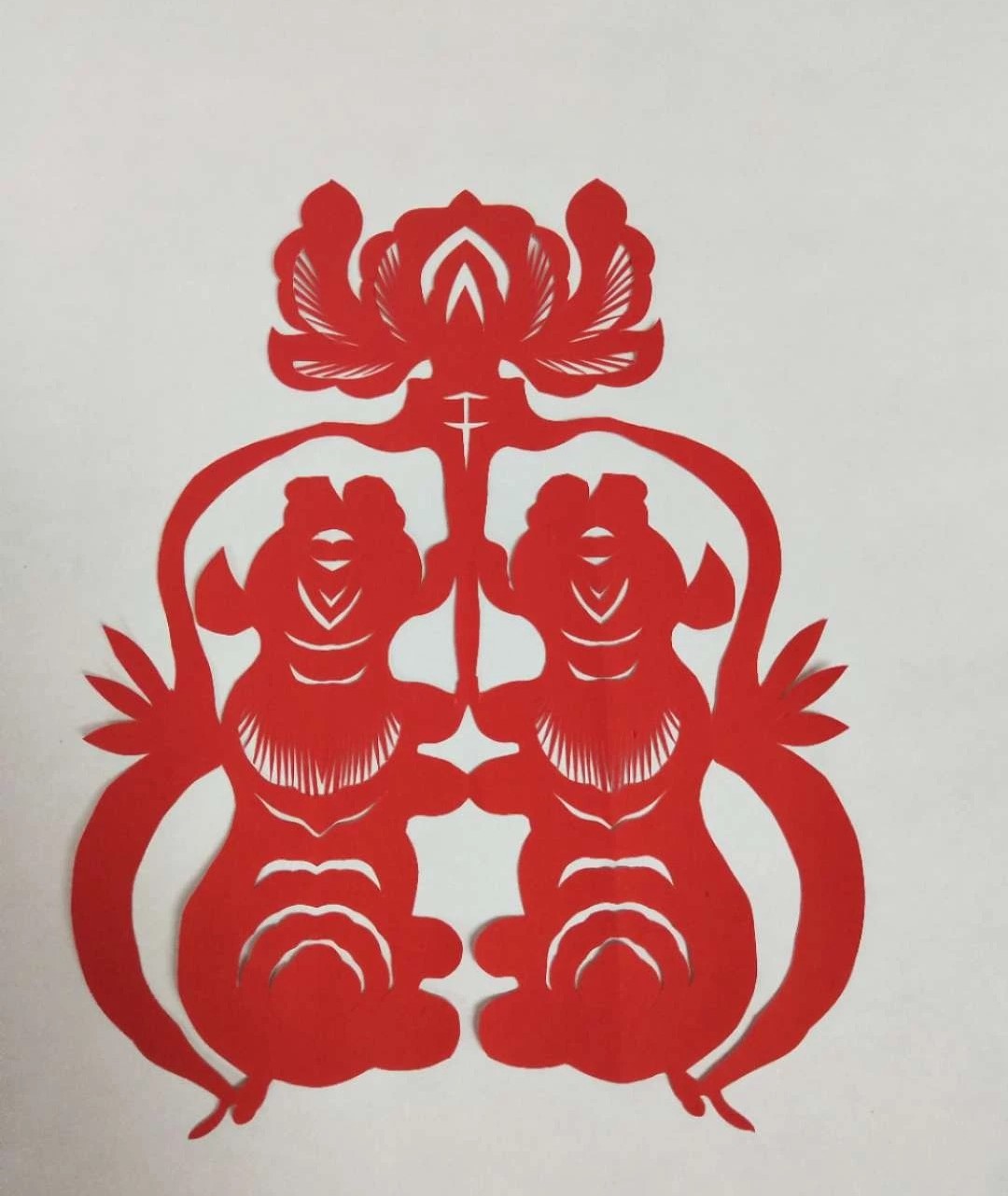 纖手巧剪妙生肖，韓春霞十二生肖剪紙作品
