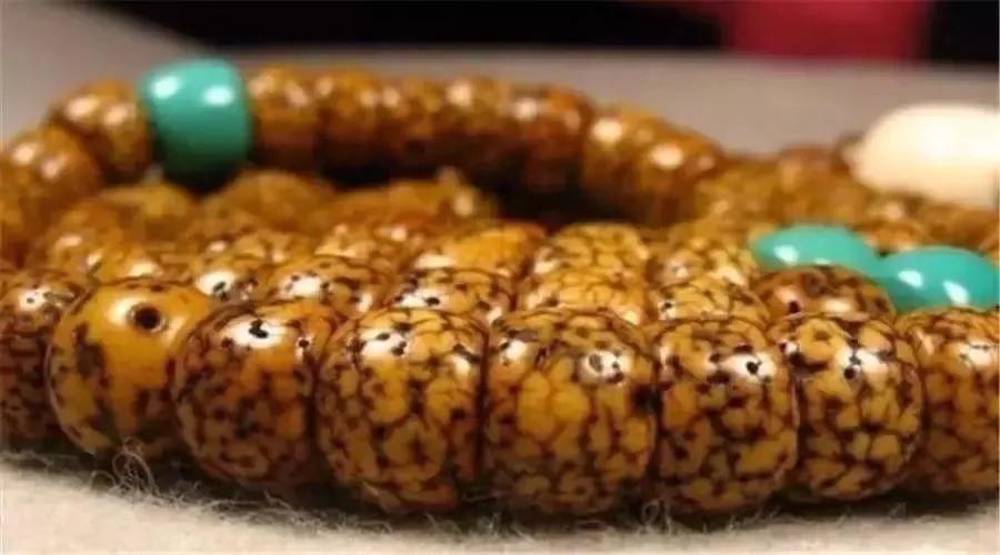 如何盤出包漿星月菩提？驚艷菩提包漿的全過程