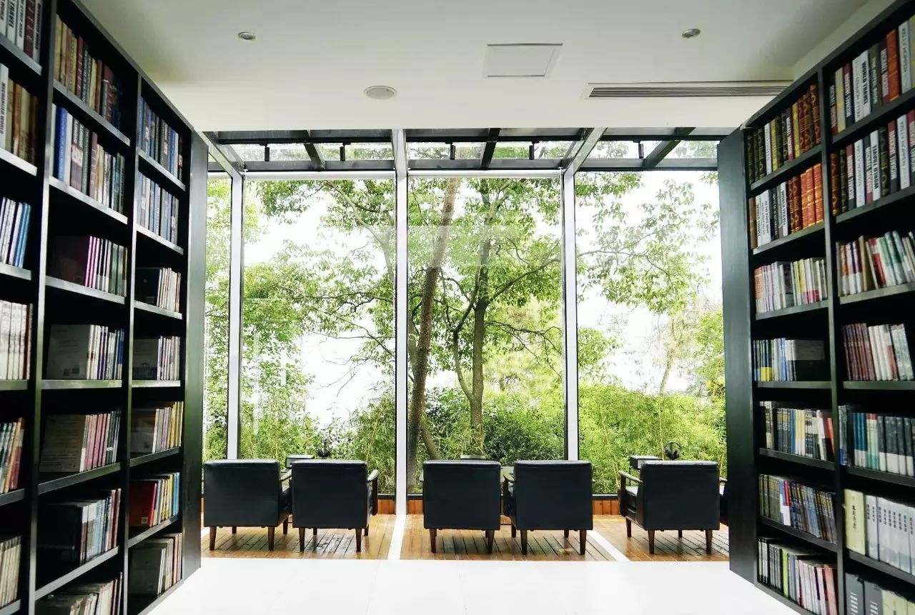最美大山里的圖書(shū)館，感受美妙的讀書(shū)世界