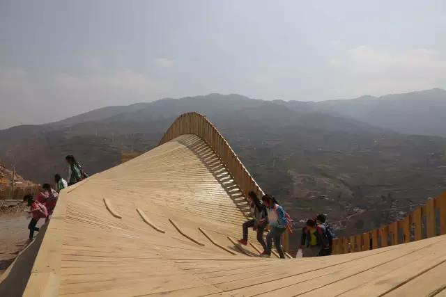 最美大山里的圖書(shū)館，感受美妙的讀書(shū)世界