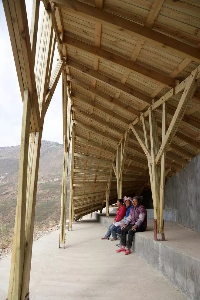 最美大山里的圖書(shū)館，感受美妙的讀書(shū)世界