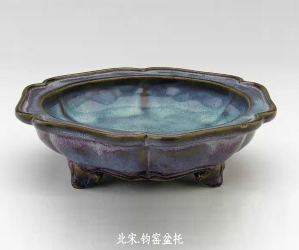 中國的瓷器藝術臻于成熟的時代產(chǎn)物——宋瓷