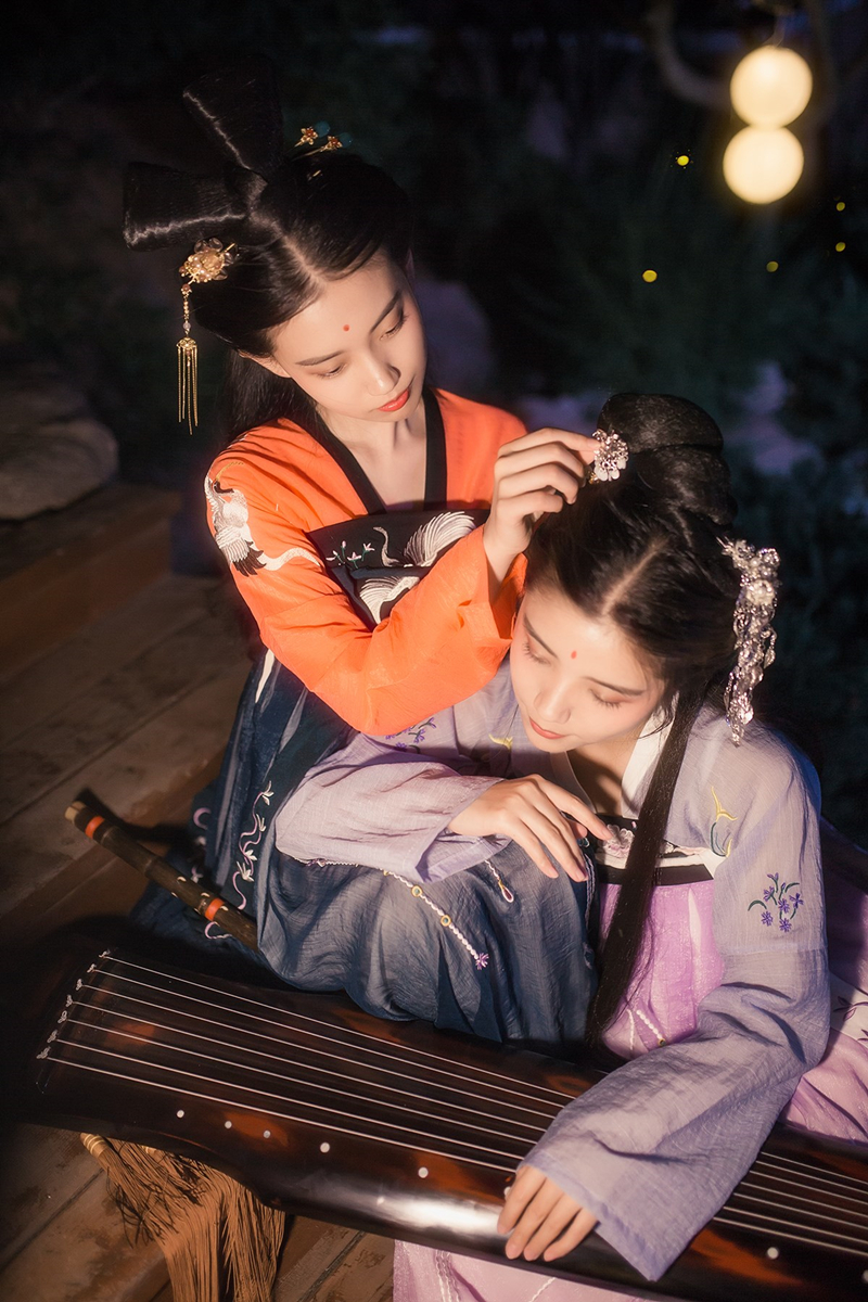 相知相伴女子古裝人物攝影