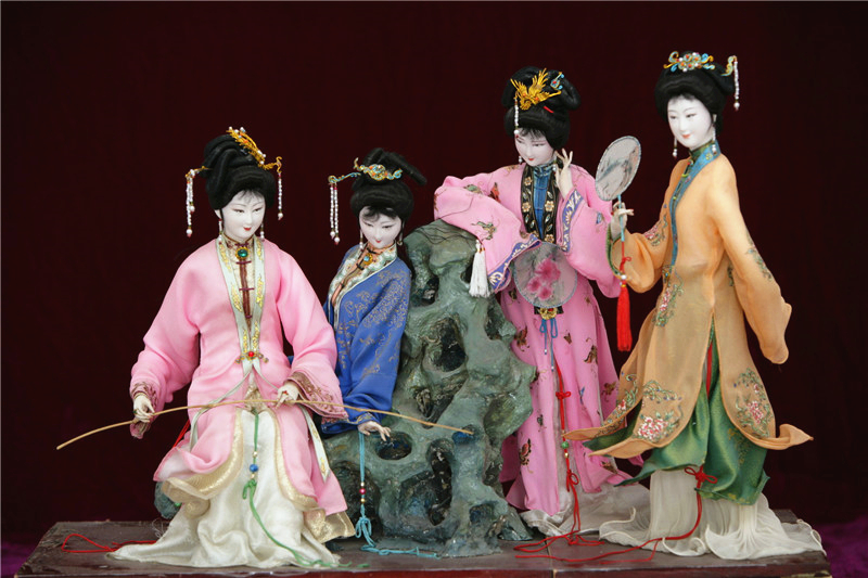 中國傳統(tǒng)工藝品，絹人