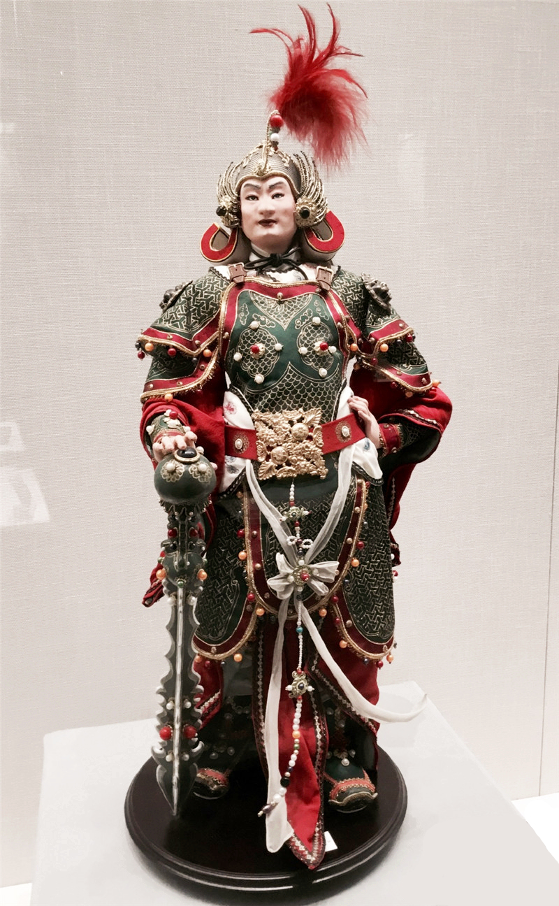 中國傳統(tǒng)工藝品，絹人