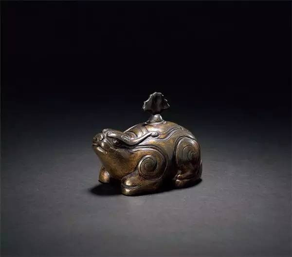 中國(guó)古代文房器物，硯滴
