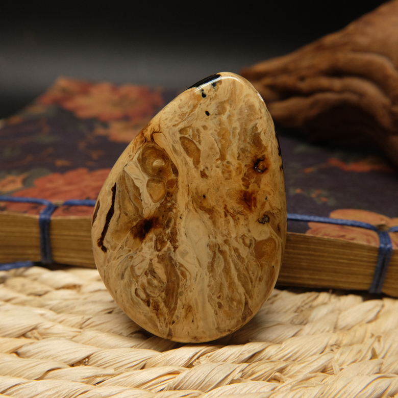 天然緬甸琥珀棕珀根珀手工隨形吊墜