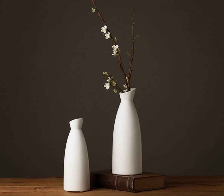 極簡藝術(shù)中式插花