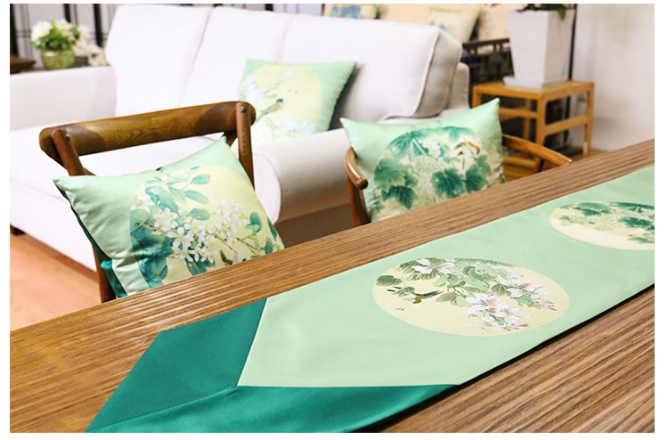 現(xiàn)代中式花鳥桌旗明清古典福連文苑緞面印花布藝