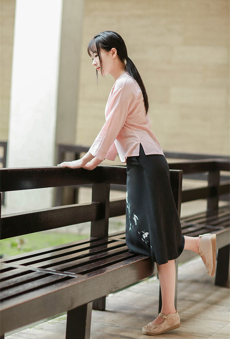 福連文苑設(shè)計(jì)刺繡漢元素交領(lǐng)棉麻上衣