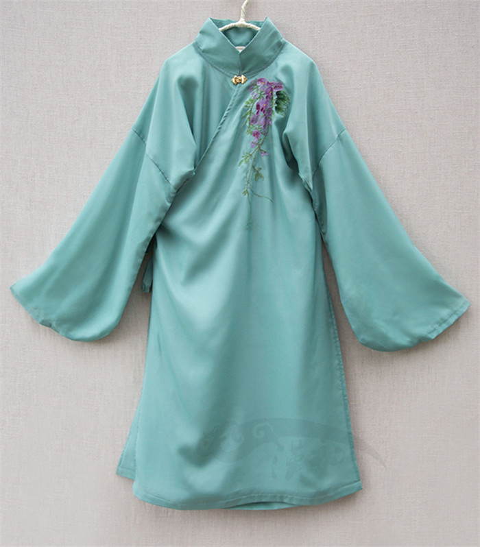 傳統(tǒng)復古立領長袖繡花上衣外套