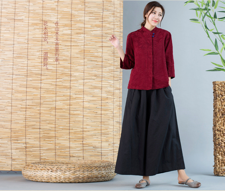 暗紅色中式外套女長(zhǎng)袖盤扣上衣