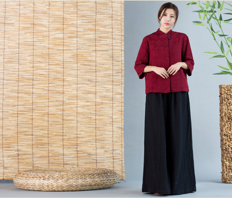 暗紅色中式外套女長(zhǎng)袖盤扣上衣