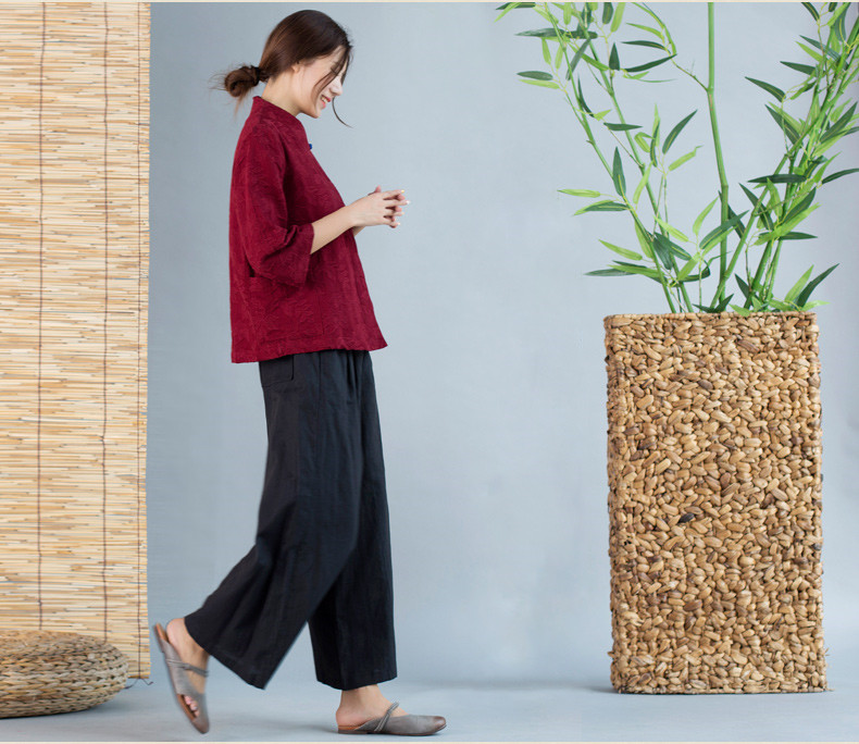 暗紅色中式外套女長(zhǎng)袖盤扣上衣