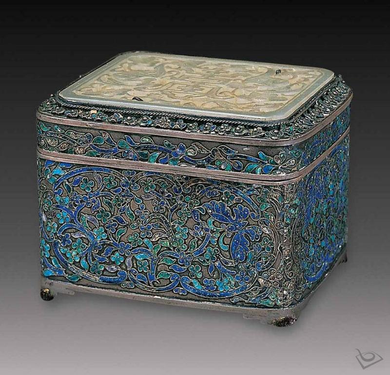 中國傳統(tǒng)工藝品工藝燒藍(lán)