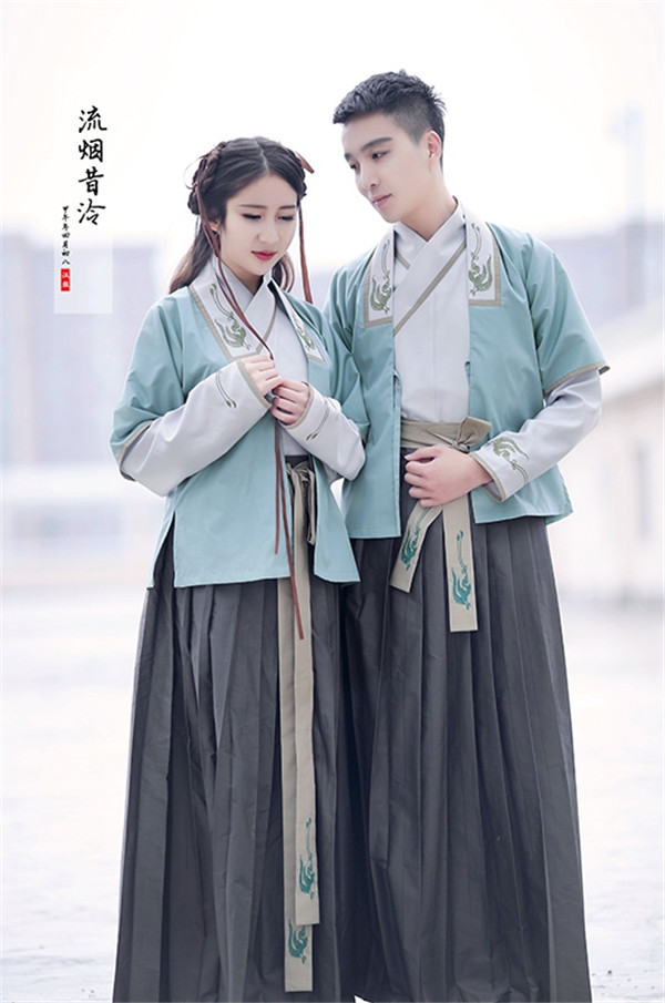 情侶漢服刺繡半臂交領襦裙