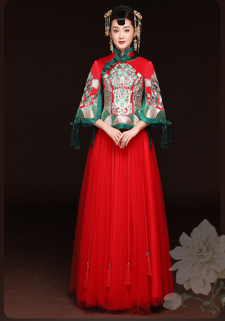 秋季新款紅色敬酒服，改良旗袍長(zhǎng)款