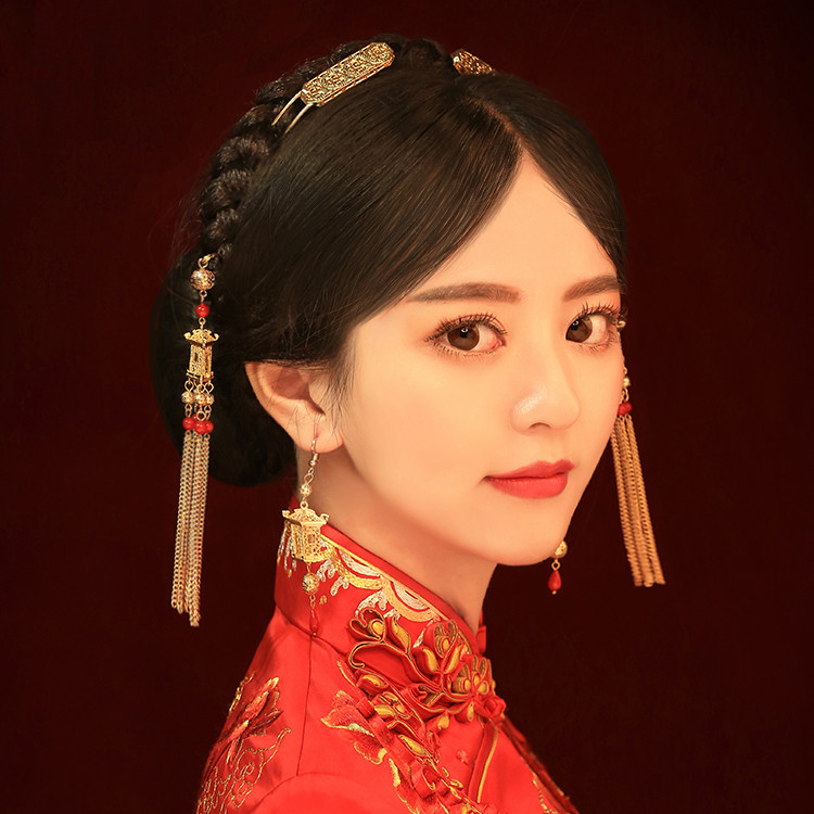 新娘中式金色流蘇發(fā)飾，古裝發(fā)梳步搖