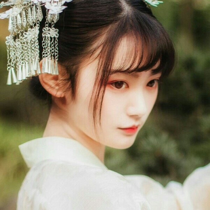 風(fēng)華灼灼古風(fēng)頭像，古裝真人女生頭像