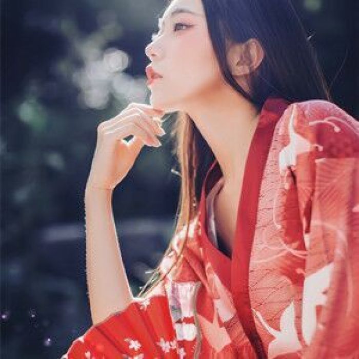 風(fēng)華灼灼古風(fēng)頭像，古裝真人女生頭像