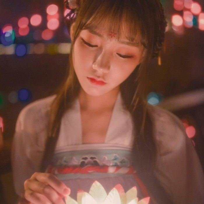 閨蜜古裝女子古風(fēng)頭像，楚楚動(dòng)人女生頭像