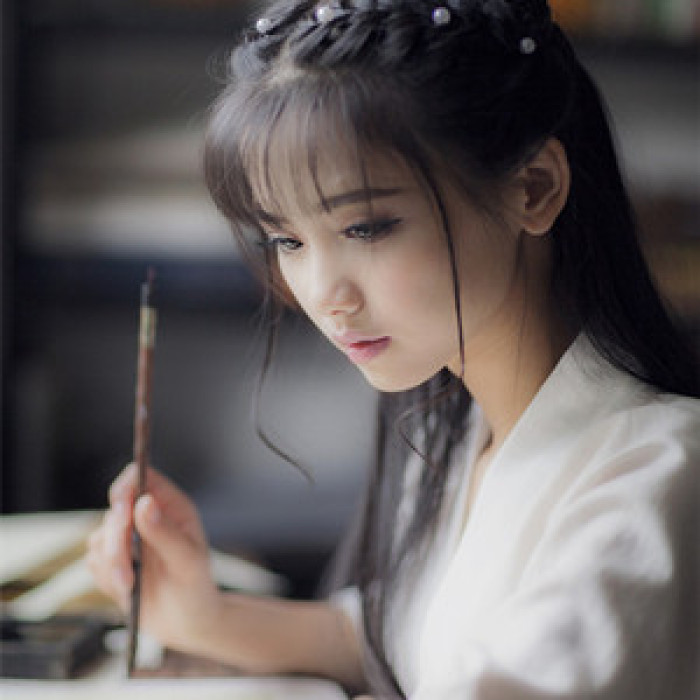 漢服美女慧質(zhì)蘭心古風(fēng)頭像，好看的女生qq頭像