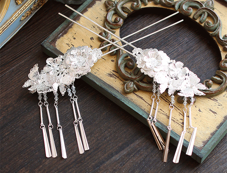 福連文苑銀白色步搖，新文藝復(fù)古發(fā)簪