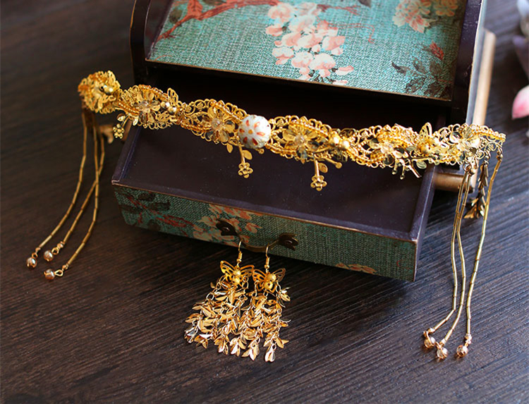 金色四件套古裝頭飾，古典韻味發(fā)飾