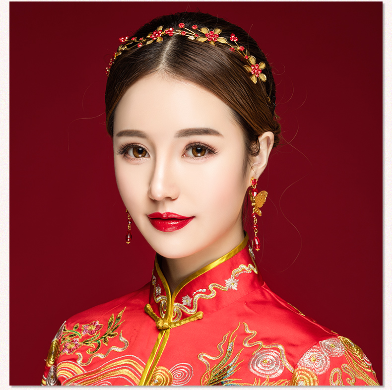 小巧中式敬酒禮服頭飾，金與紅水晶的搭配