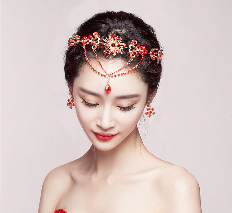 中式三件套裝敬酒服額飾，優(yōu)美盤發(fā)配飾發(fā)飾