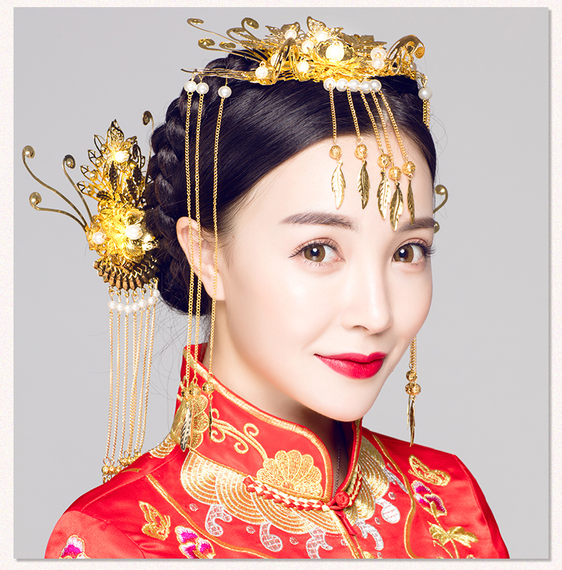 步搖古典造型新娘頭飾，金色花枝高貴發(fā)飾