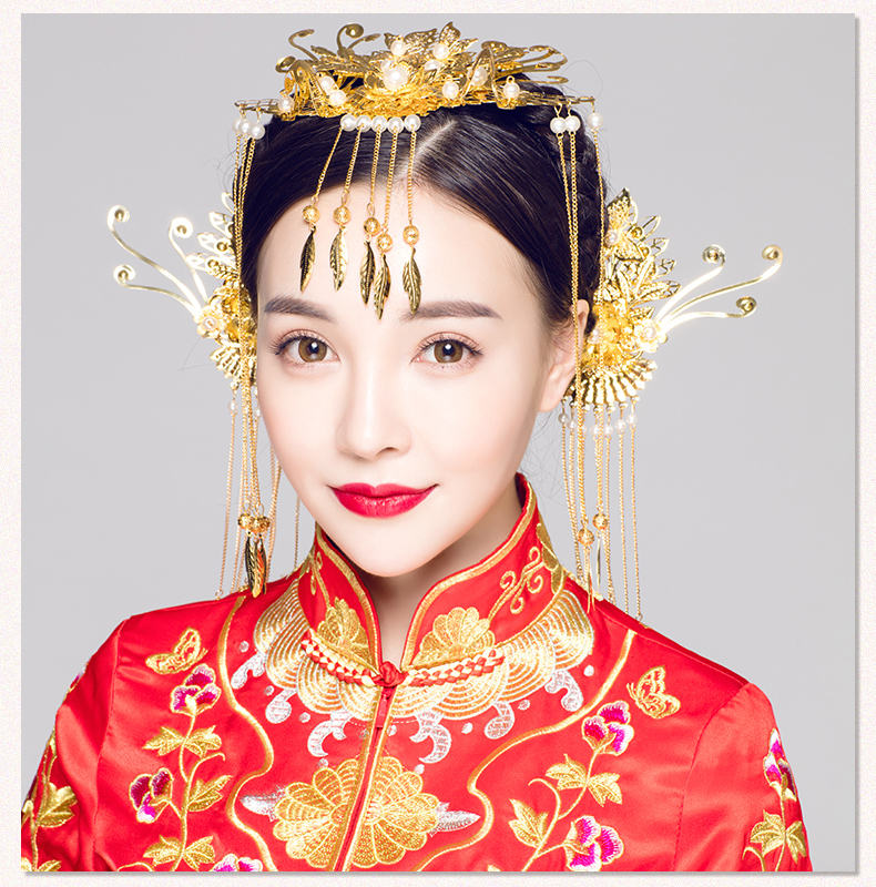 步搖古典造型新娘頭飾，金色花枝高貴發(fā)飾