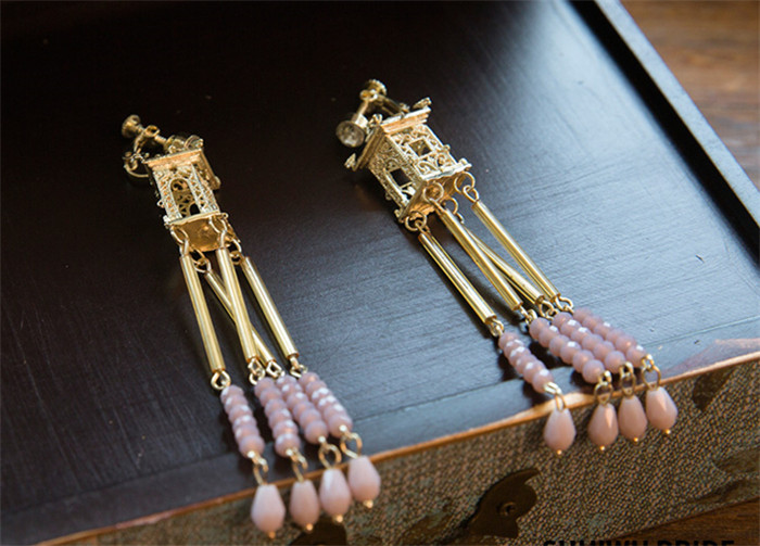 紫色串珠流蘇鳳冠結(jié)婚頭飾，中式古裝發(fā)飾