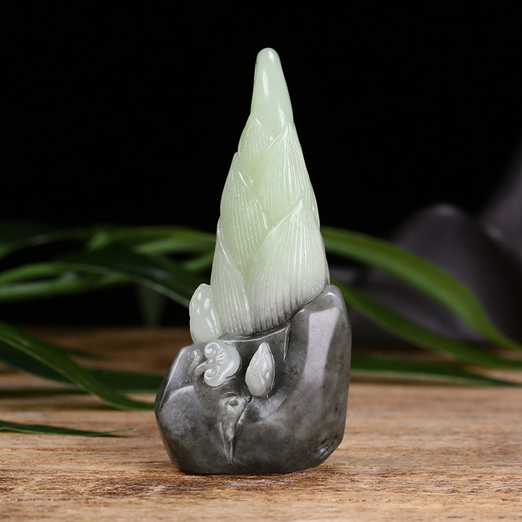 竹筍和田翠青玉掛件，天然玉石吊墜