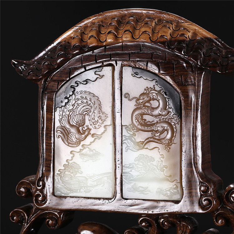 和田玉龍鳳呈現(xiàn)玉牌子，天然糖白玉蘇工擺件