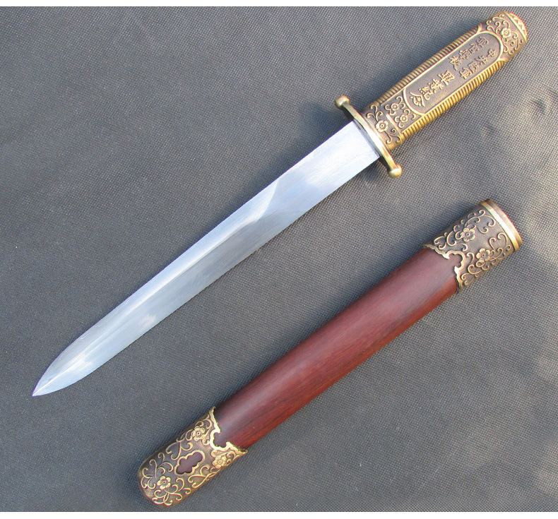 蔣中正寶劍中正劍，黃埔軍校紀(jì)念短劍