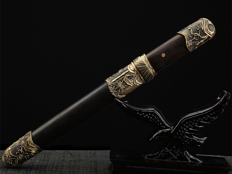 梅蘭竹菊八面四君子劍，中國(guó)傳統(tǒng)象征紋飾寶劍