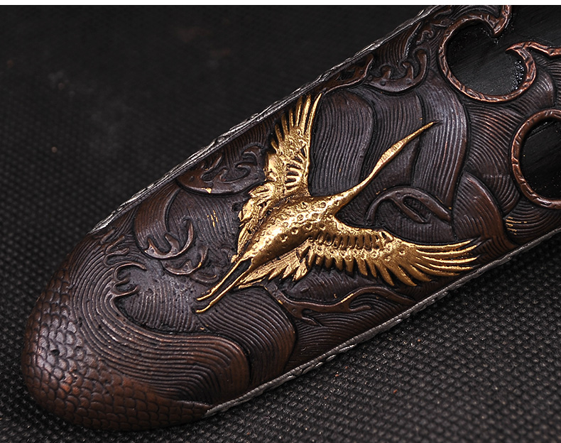 仙鶴劍花紋鋼覆土燒刃寶劍，工藝禮品劍長(zhǎng)款