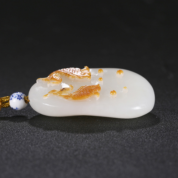 年年有余和田玉魚吊墜，天然白玉掛墜玉墜