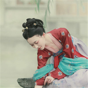 煙雨迷蒙古風(fēng)女子頭像，漢服真人頭像qq頭頭像