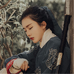 俠風(fēng)滿溢古風(fēng)真人頭像，英氣女生頭像