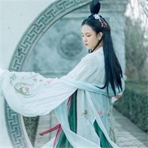 竹青風(fēng)悠女子清雅古風(fēng)頭像，唯美女生真人頭像