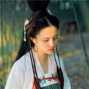 竹青風(fēng)悠女子清雅古風(fēng)頭像，唯美女生真人頭像