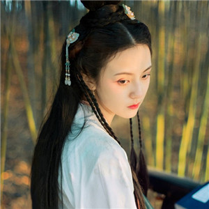 竹青風(fēng)悠女子清雅古風(fēng)頭像，唯美女生真人頭像