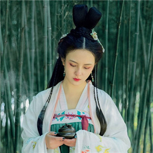 竹青風(fēng)悠女子清雅古風(fēng)頭像，唯美女生真人頭像