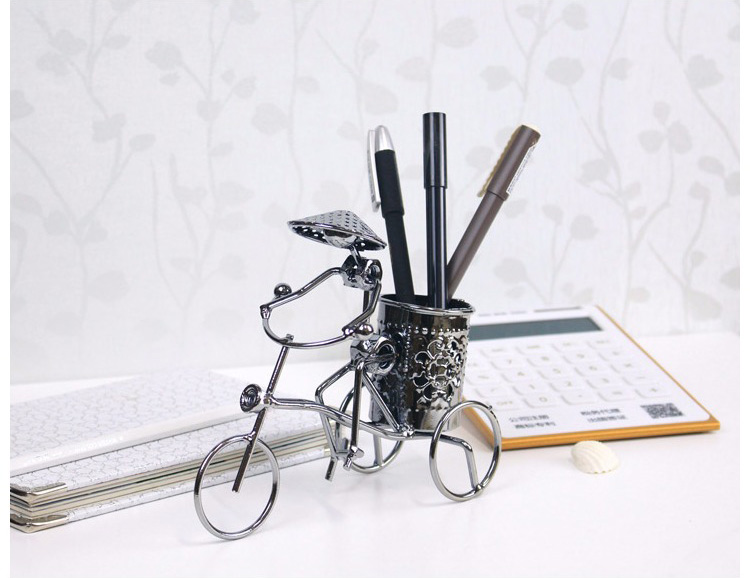 四款創(chuàng)意實(shí)用美觀(guān)車(chē)夫造型鐵藝筆筒