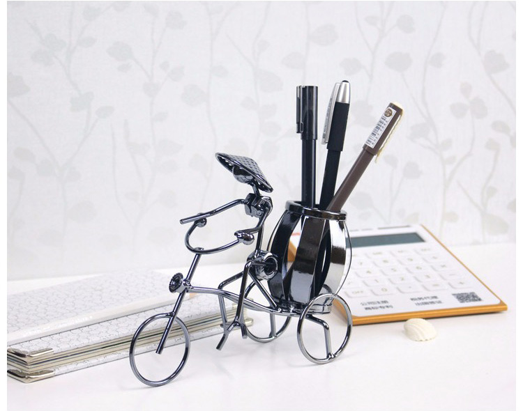 四款創(chuàng)意實(shí)用美觀(guān)車(chē)夫造型鐵藝筆筒