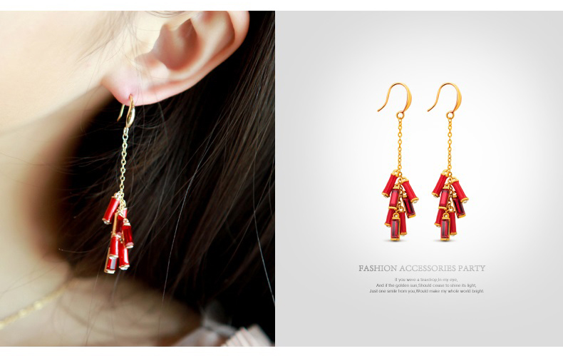 福連文苑施華洛世奇元素水晶春竹耳環(huán)