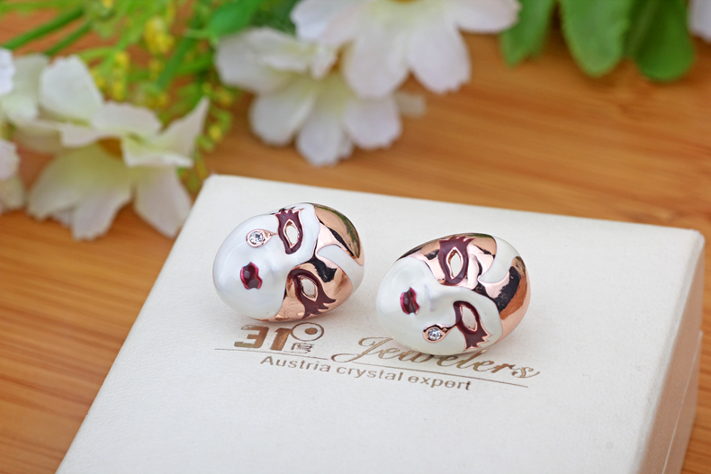 優(yōu)雅的福連文苑京劇臉譜耳環(huán)