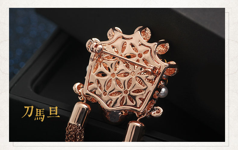 福連文苑刀馬旦流蘇紅水晶百搭個(gè)性民族風(fēng)胸針